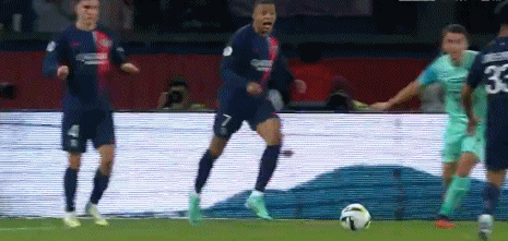 法甲赛报：姆巴佩失误李刚仁进球巴黎圣日耳曼3-0蒙彼利埃登顶