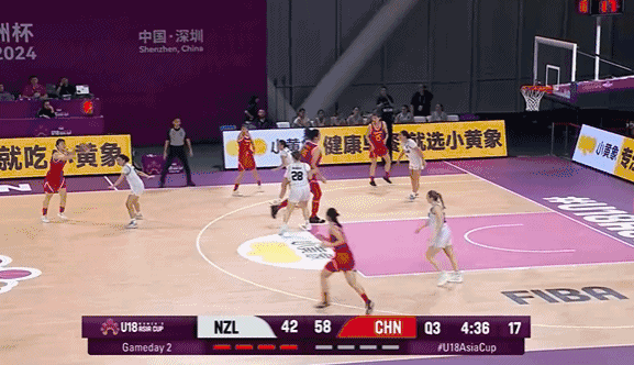 36+13+4盖帽！ “女姚明”张子宇20投16中高效 统治内线势不可挡 