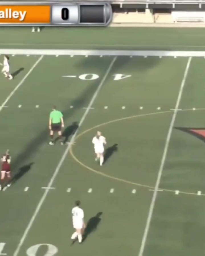 被🏀耽误啦？克拉克高一时曾踢了6场足球赛 期间狂进26球😲